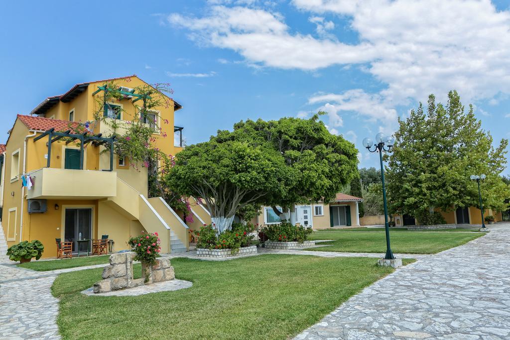 Sandy Beach Villas And Apartments Svoronata Luaran gambar