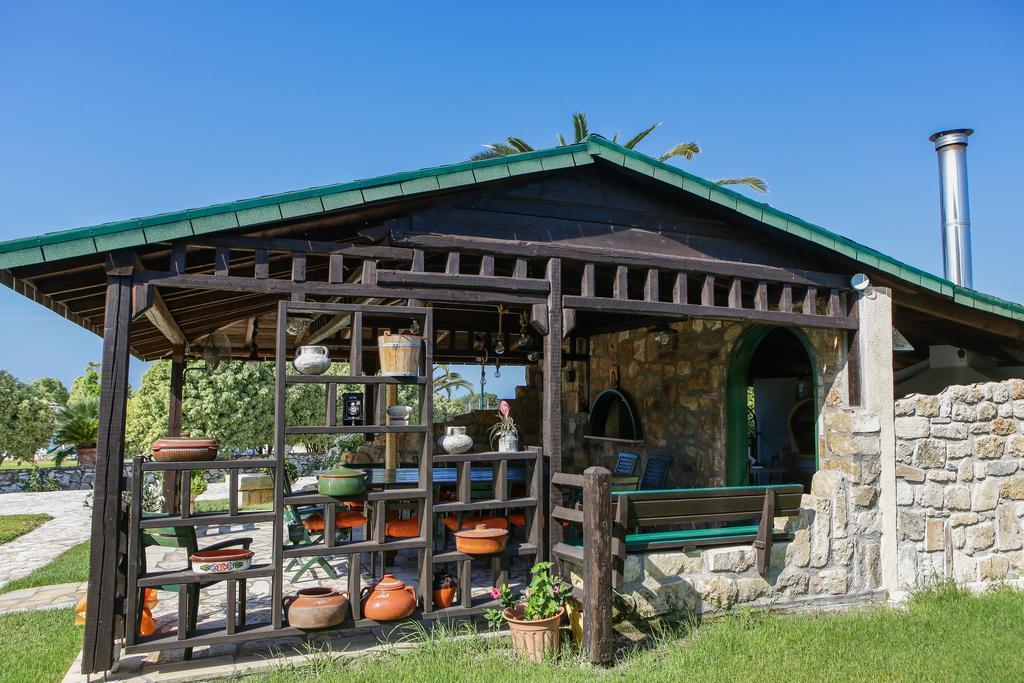 Sandy Beach Villas And Apartments Svoronata Luaran gambar
