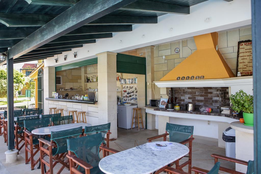 Sandy Beach Villas And Apartments Svoronata Luaran gambar