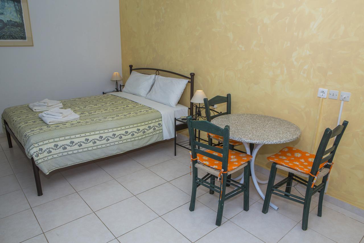 Sandy Beach Villas And Apartments Svoronata Luaran gambar