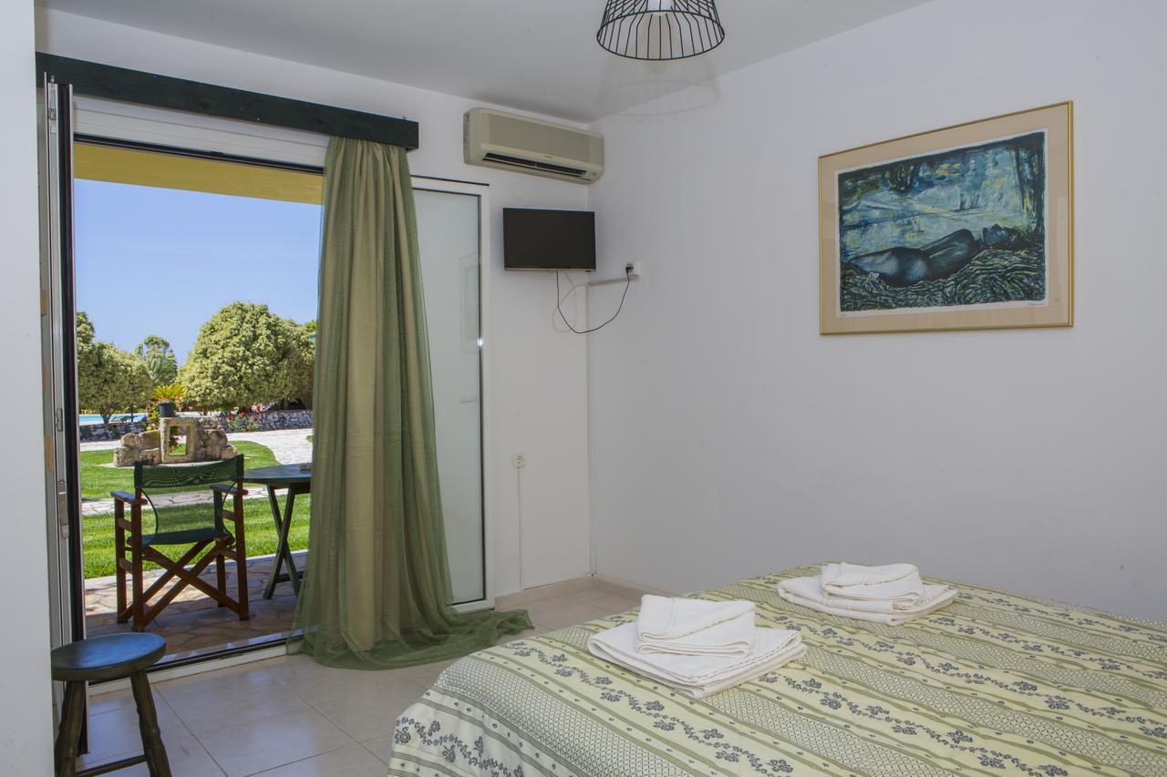 Sandy Beach Villas And Apartments Svoronata Luaran gambar