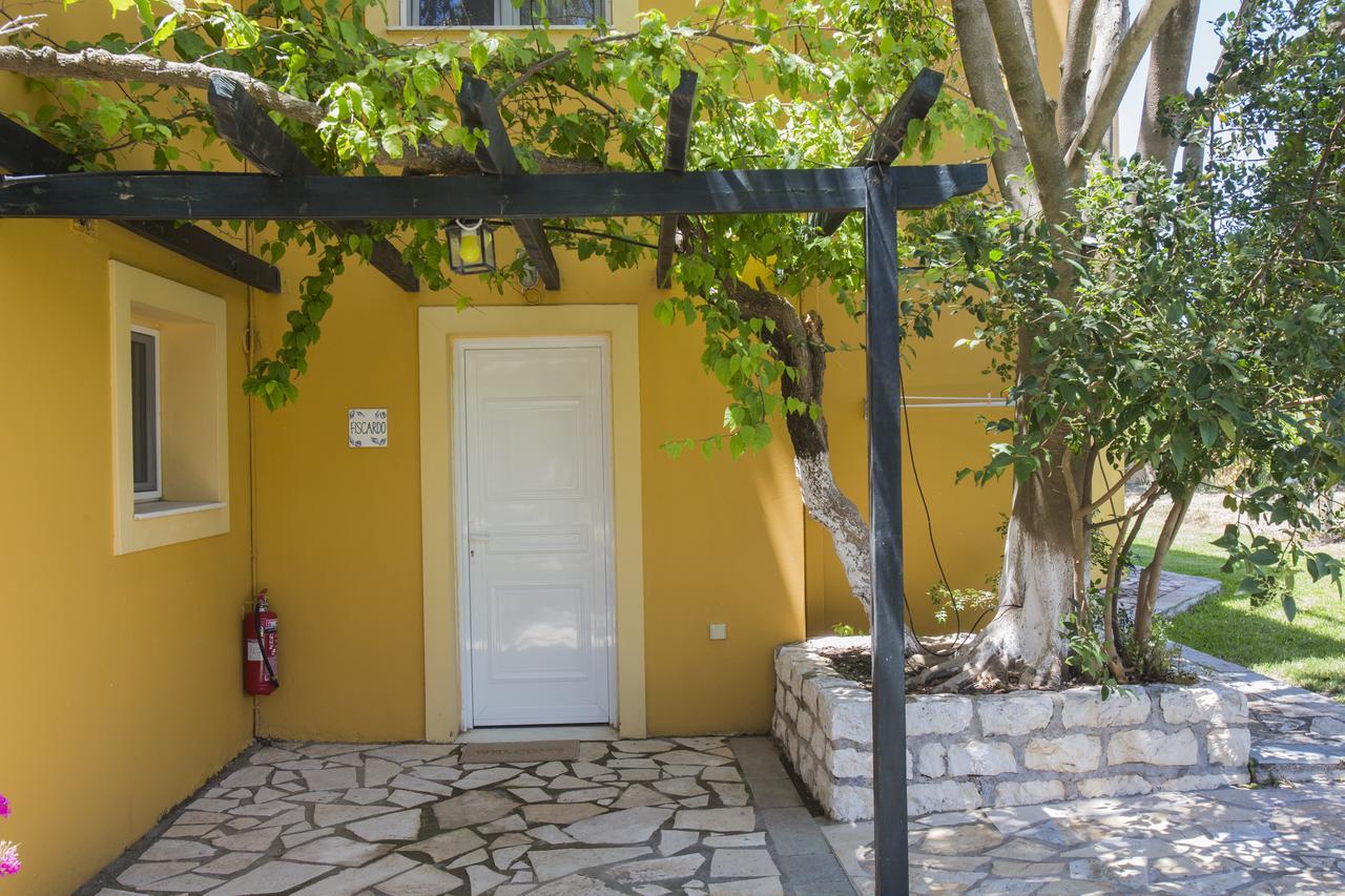 Sandy Beach Villas And Apartments Svoronata Luaran gambar