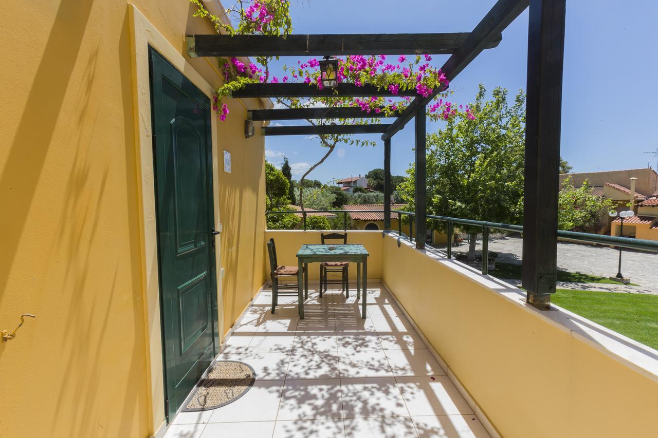 Sandy Beach Villas And Apartments Svoronata Luaran gambar